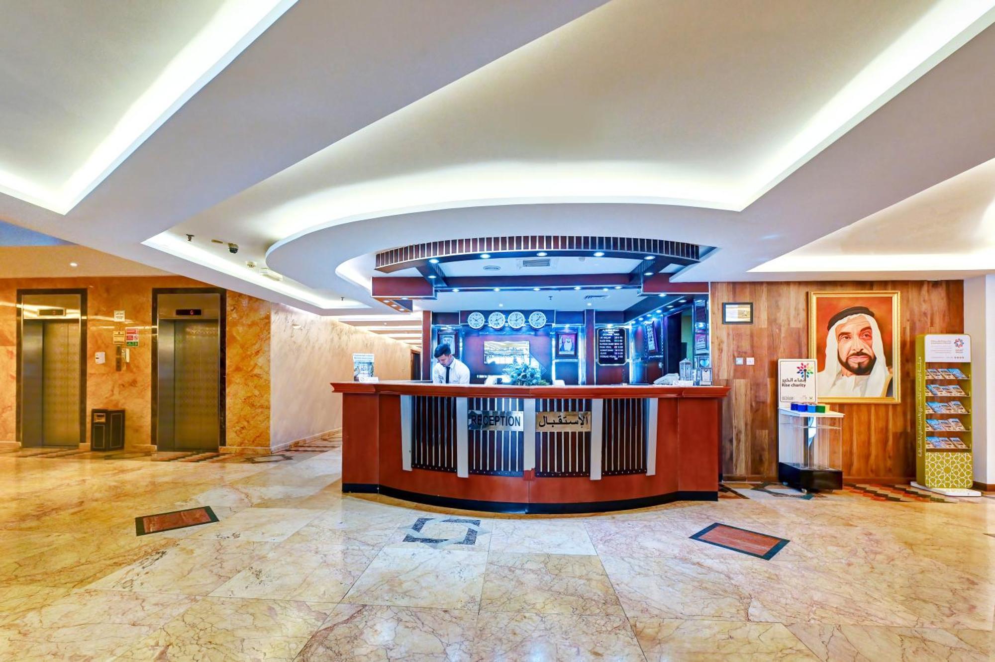 Al Bustan Hotel Sharjah Exterior photo